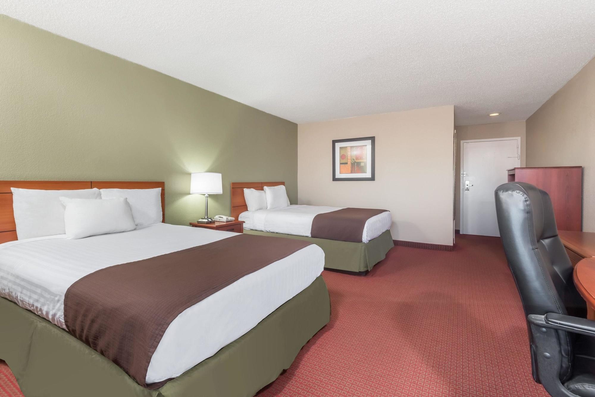Baymont By Wyndham Kokomo Exterior foto
