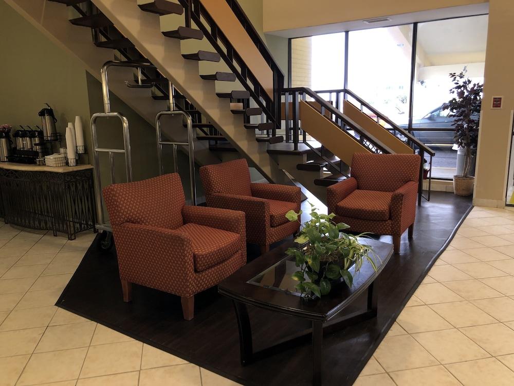 Baymont By Wyndham Kokomo Exterior foto